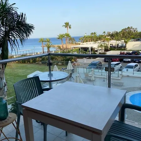 Coralli Superior Seaview Apartament Protaras
